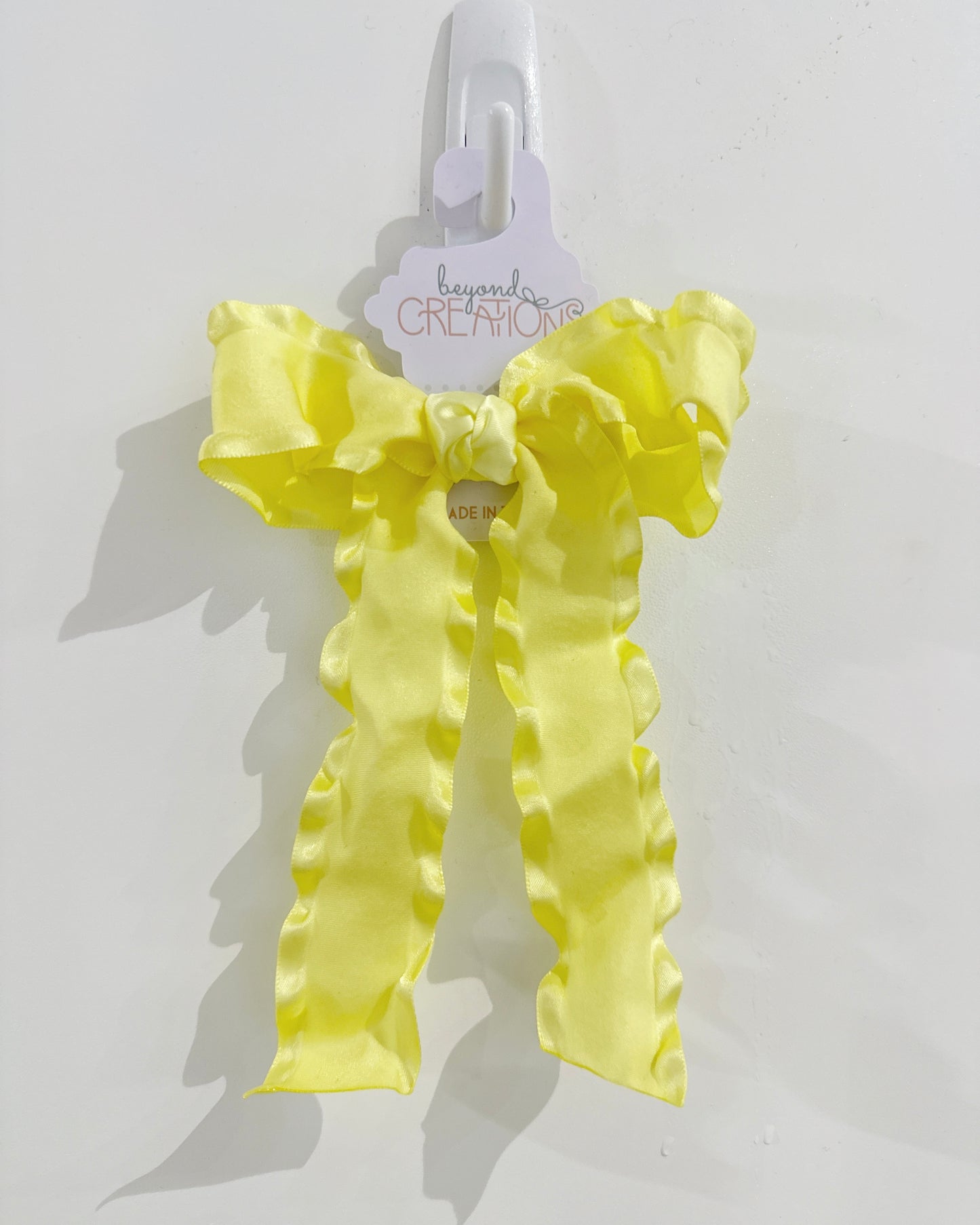 1.5" Double Ruffle Ribbon Bow with Tails