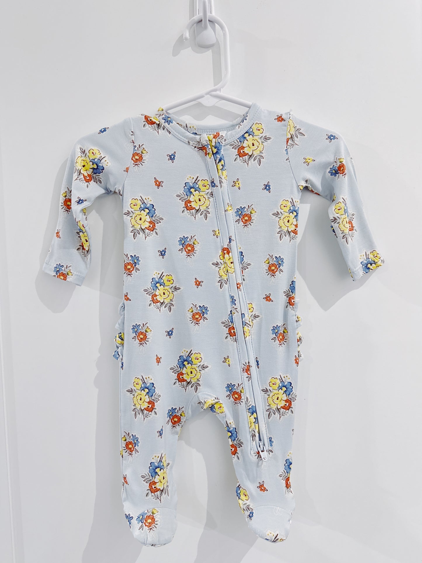 Country Stitch Floral Ruffle Back 2 Way Zipper Footie