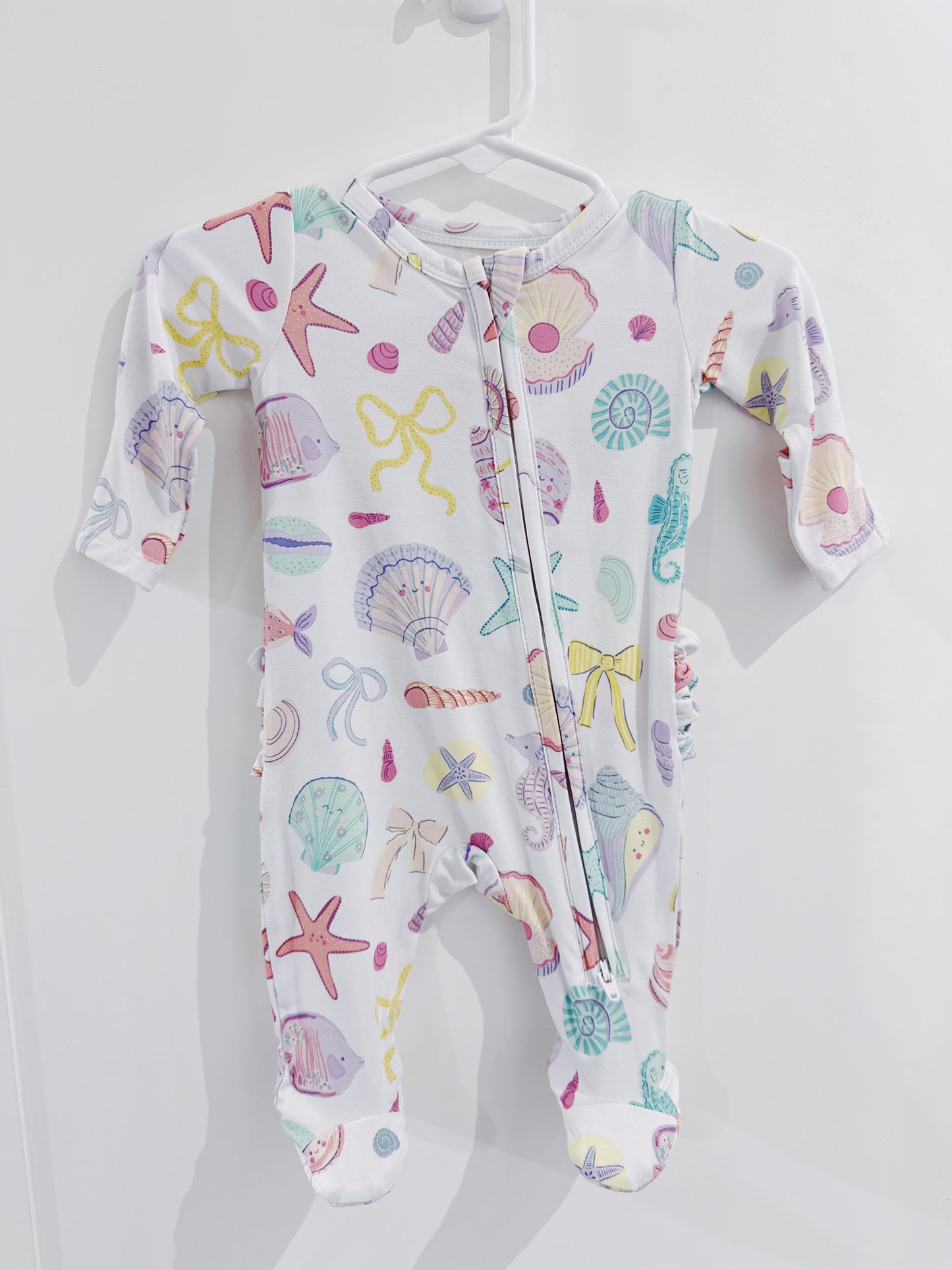 Beach Days Ruffle Back 2 Way Zipper Footie