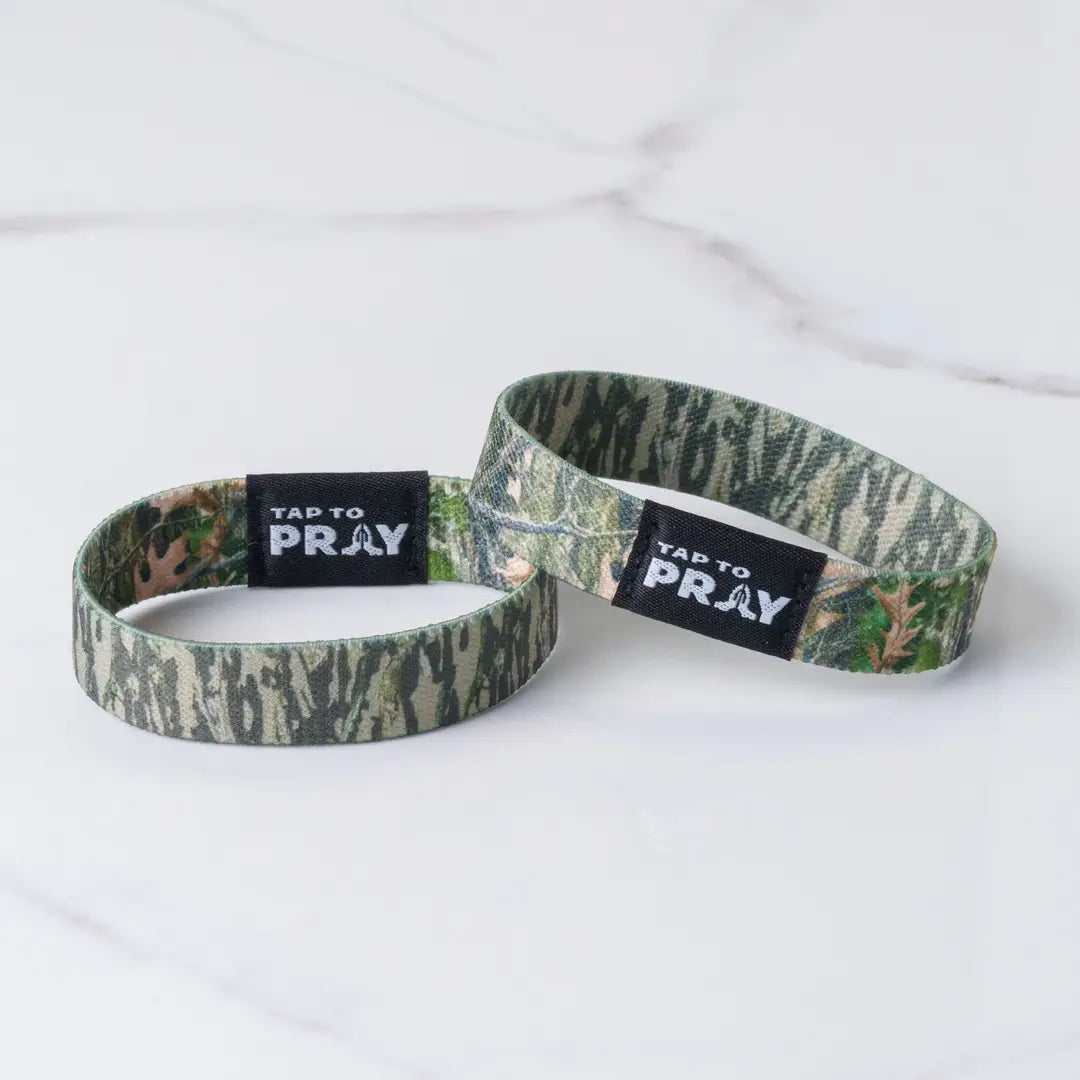 Small Tap to Pray Bracelet